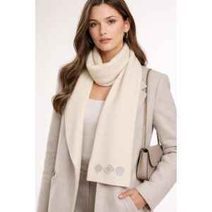 GUESS RIBBED SCARF CREAM WITH SILVER LOGO