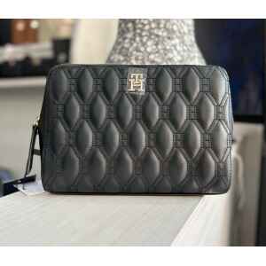 TH REFINED VANITY CASE BLACK