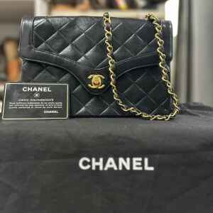 PRE-OWNED CHANEL MATELASSE CHAIN SHOULDER BAG BLACK