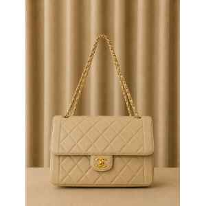 PRE-OWNED CHANEL MATELASSE LAMBSKIN BEIGE 25