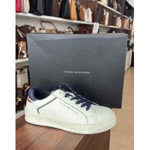 TH LOW CUT LACE UP SNEAKER OFF WHITE