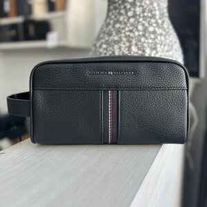 TH CENTRAL WASHBAG BLACK
