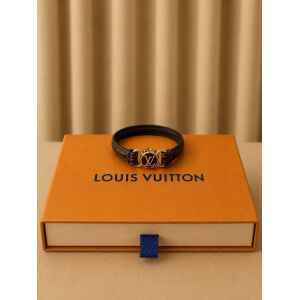 PRE-OWNED LOUIS VUITTON CLICK IT BRACELET SIZE 15