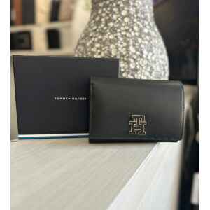 TH CHIC MEDIUM FLAP WALLET BLACK