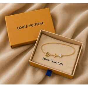 PRE-OWNED LOUIS VUITTON PETIT LOUIS BRACELET
