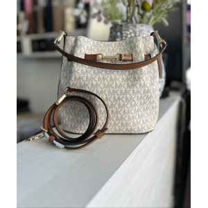 MK CARSON SMALL BUCKET VANILLA